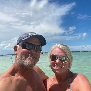 Meet your Posher, Dawn